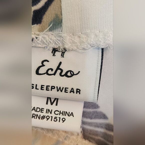 Echo M White Floral Print  with Blue Flowers Ruffles Women's Shorts Sleepwear - Picture 2 of 8